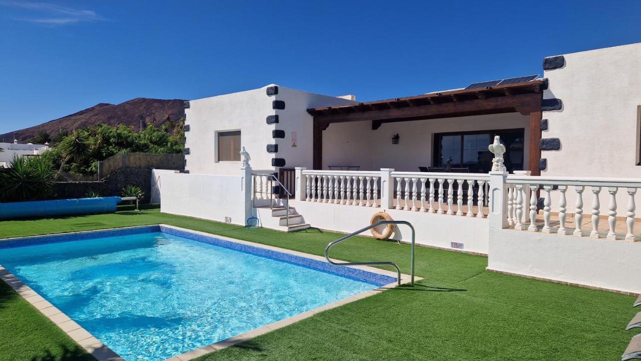 Villa Vinsta Playa Blanca  Extérieur photo